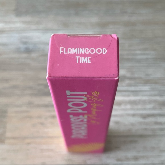 NEW (2) Paradise Pout Lip Plumping Gloss | Tropical Heat & Flamingood Time - Picture 5 of 7
